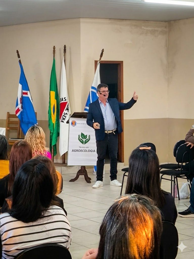 Anderson Félix palestrando em evento